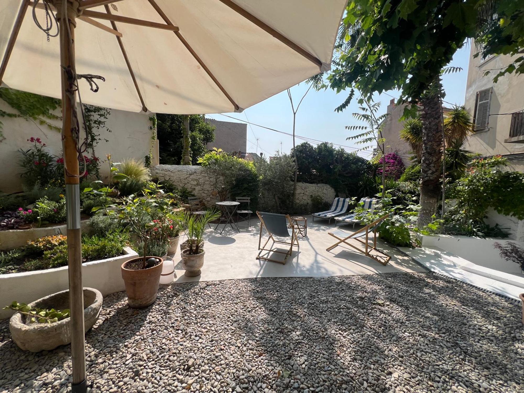 Bord De Mer, Magnifique De 150m2 Avec Jardin Apartment Marseilles