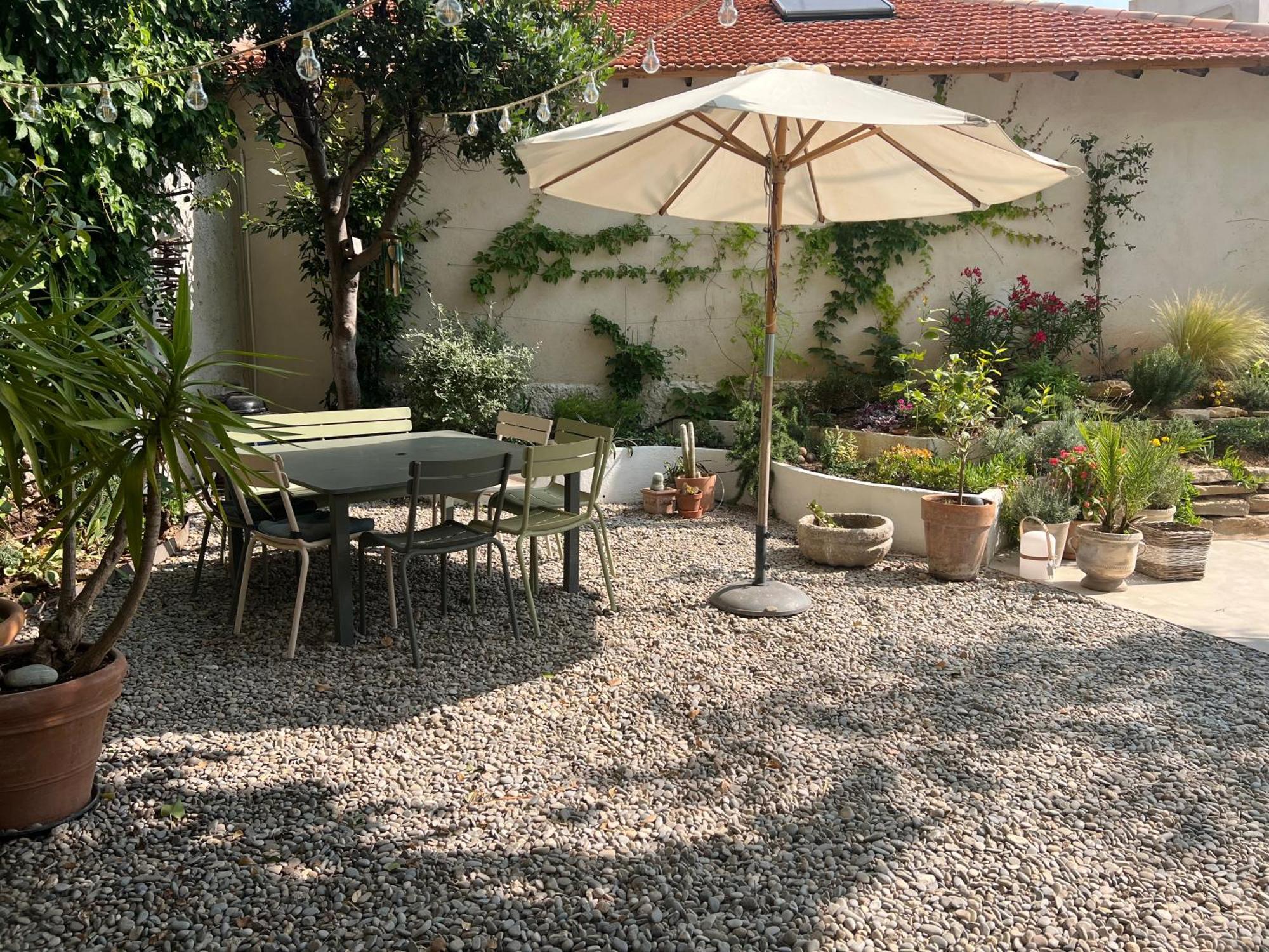 Apartment Bord De Mer, Magnifique De 150m2 Avec Jardin Marseilles